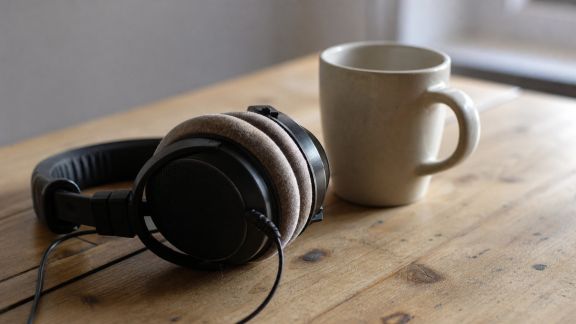 Trouver et exploiter les podcasts de critiques culturelles peu connus mais pertinents